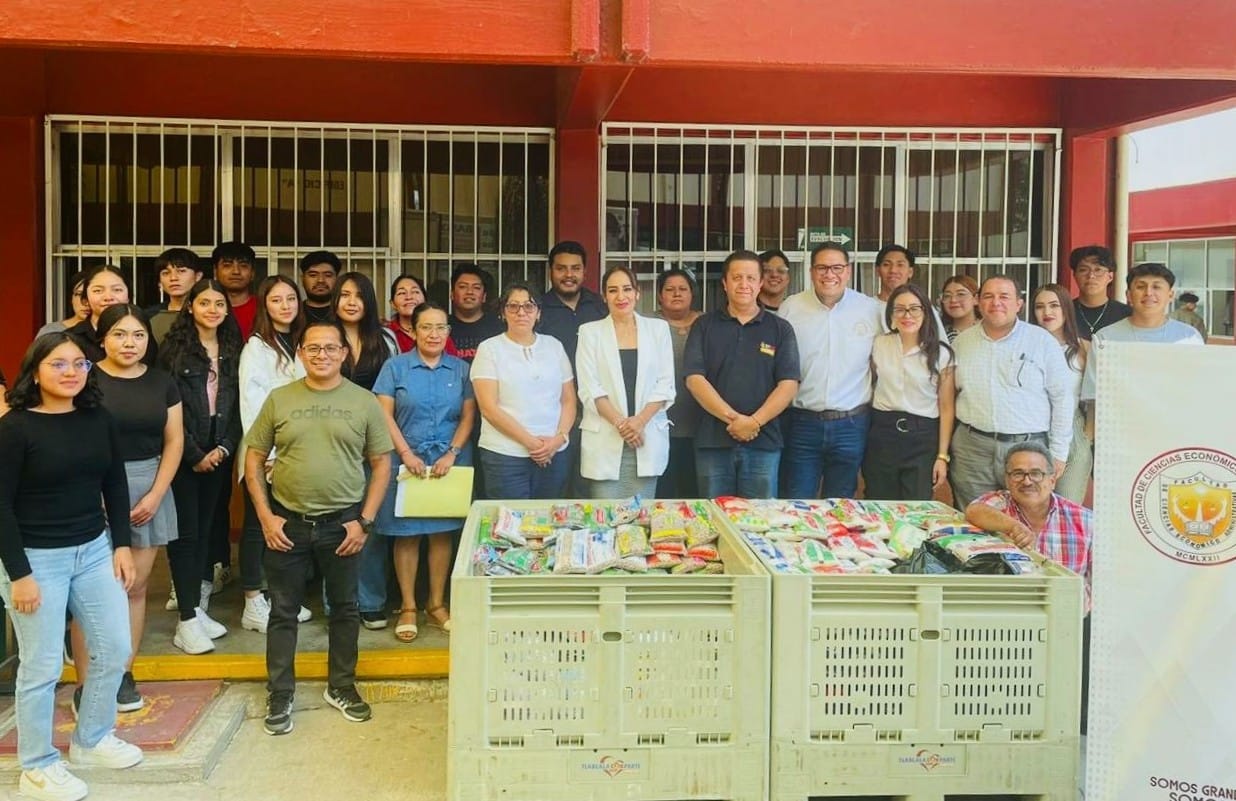 Se sumaron a la campaña Tlaxcala Comparte: Hambre Cero que promueve el Banco de Alimentos Cáritas con colecta de 800 kilos de ayuda