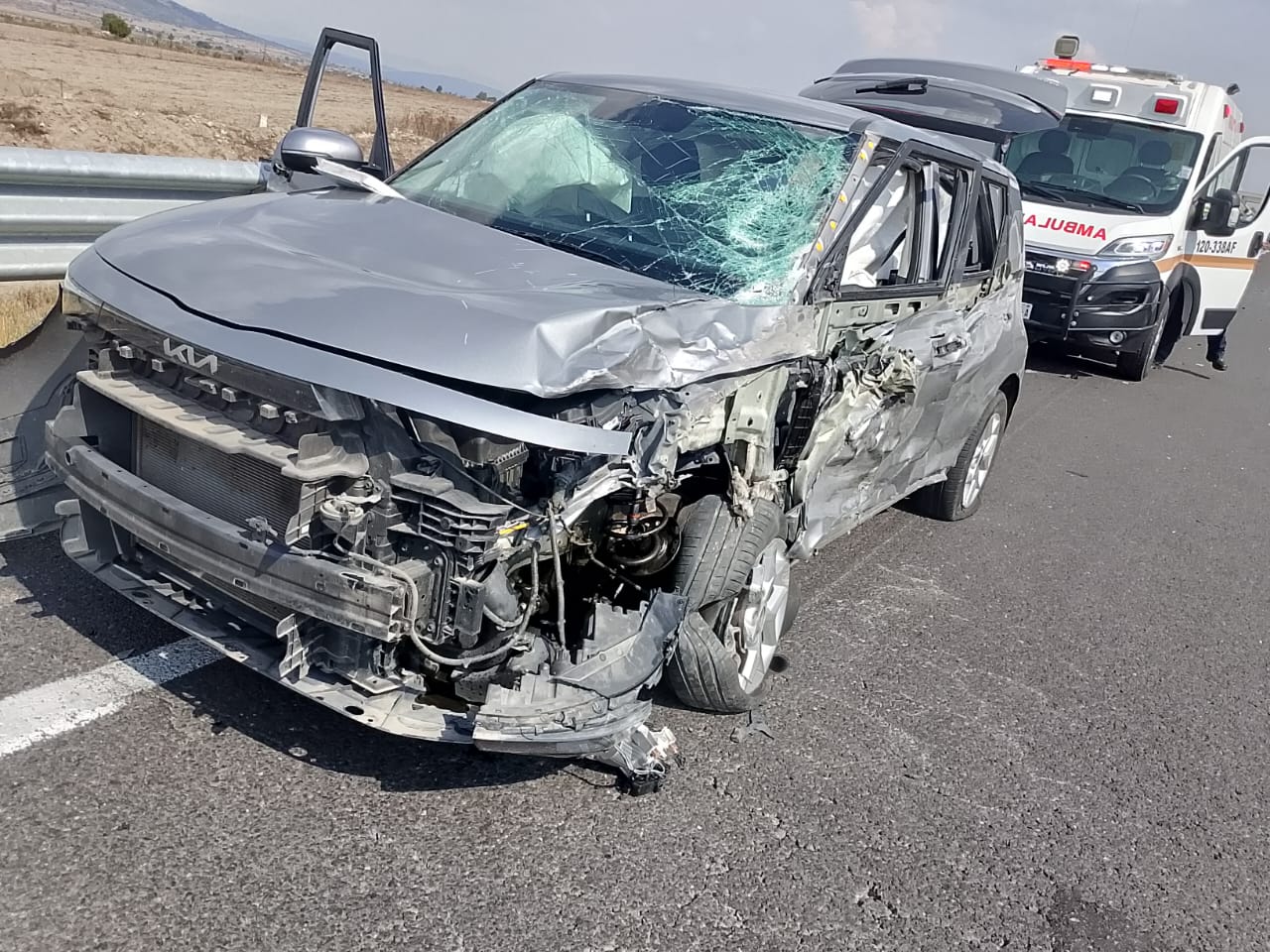 La Fiscalía del Estado quedó a cargo del levantamiento del cadáver del agente de la SSP y esclarecer el accidente en la carretera