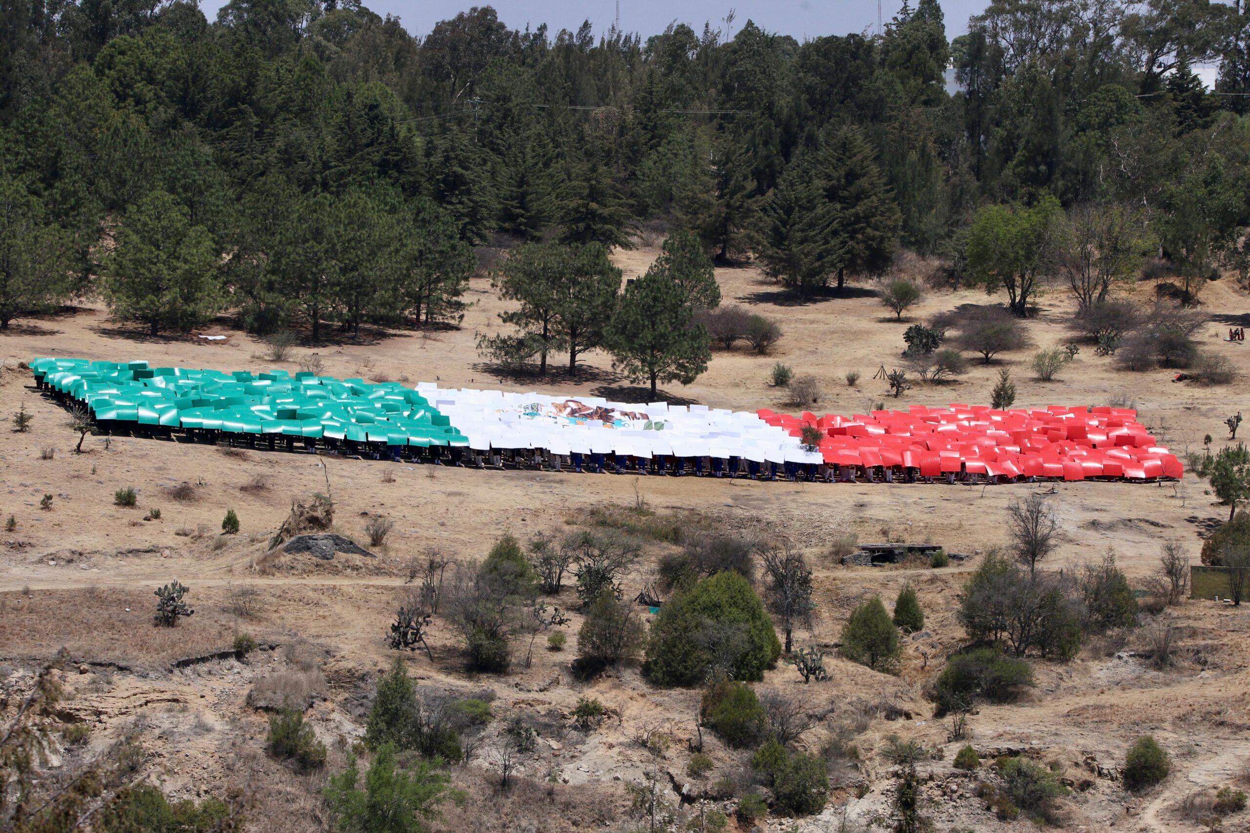 A 163 años dela Batalla de Puebla, más de dos mil soldados participaron en una gran recreación, un acto de profundo simbolismo nacional