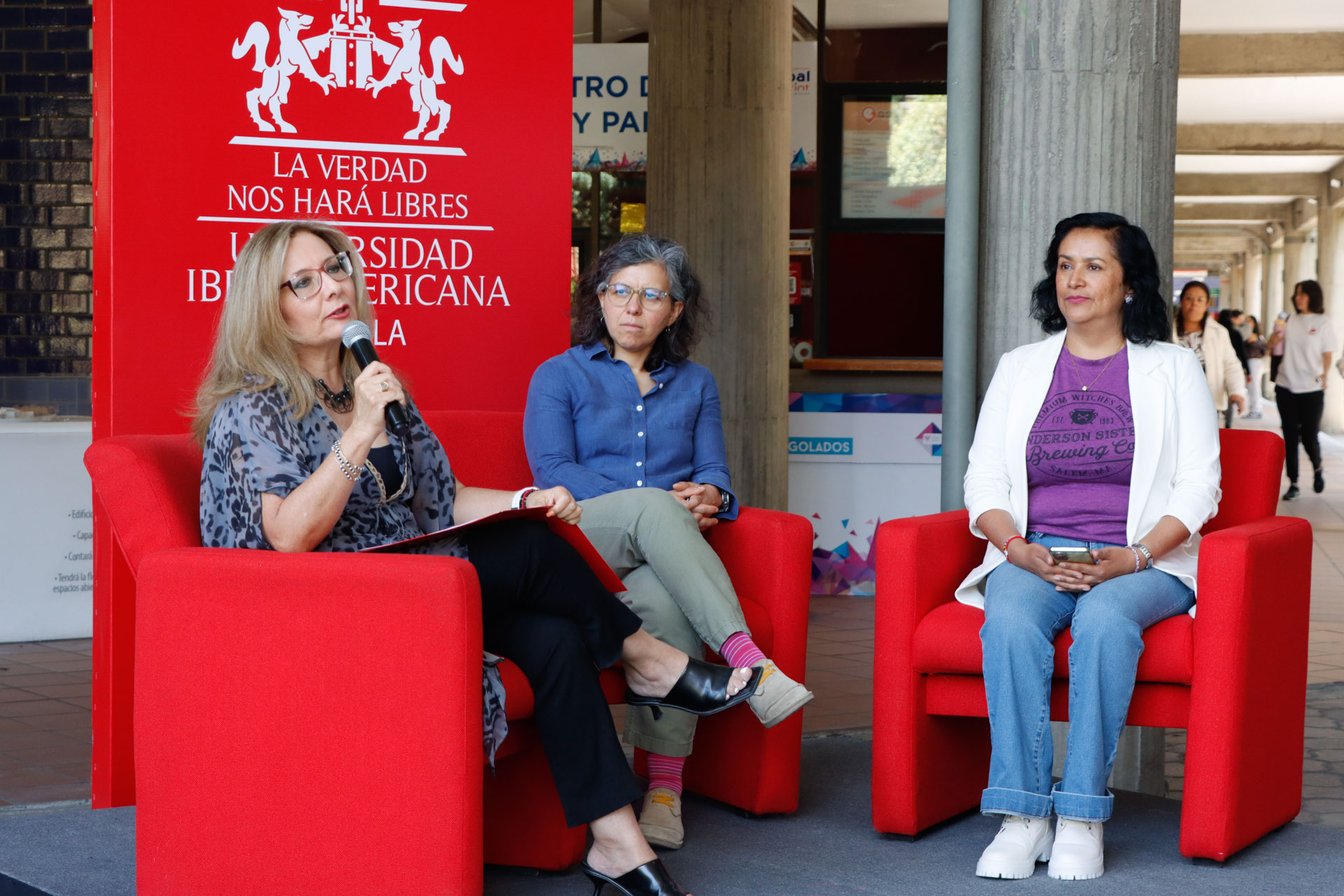 La IBERO Puebla llevó a cabo la jornada Voces buscadoras: Una mirada interseccional a la desaparición de migrantes en México