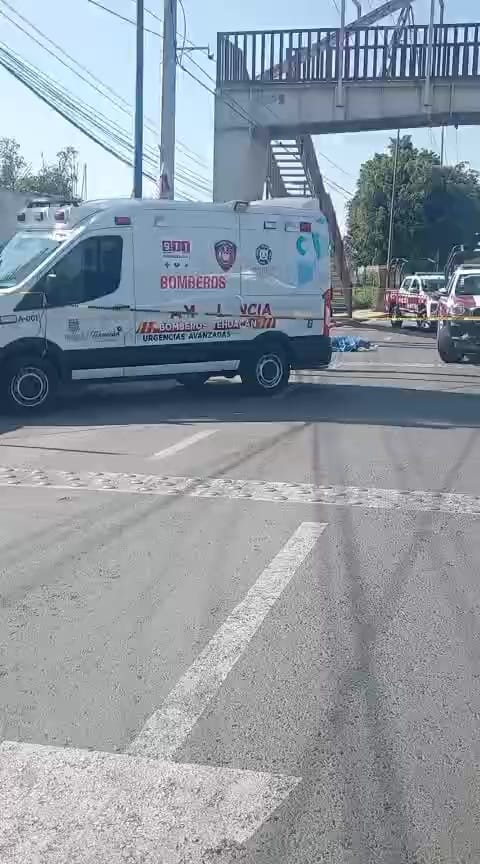 La comunidad se encuentra consternada por la pérdida del joven, quien falleció electrocutado mientras desempeñaba su labor