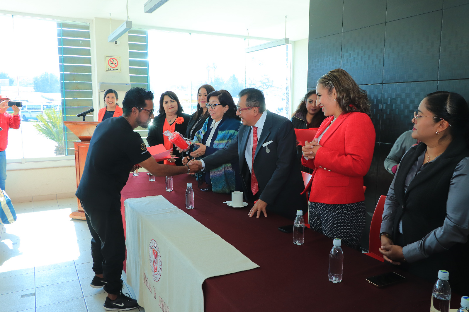 En las Casas de Autorrealización ofrecen servicios de medicina, odontología, asesoría jurídica, nutrición y psicológica, entre otros