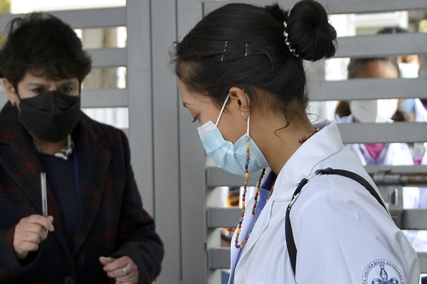 BUAP | Establece uso obligatorio del cubrebocas para prevenir contagios por influenza virus A H3N2, subclado K